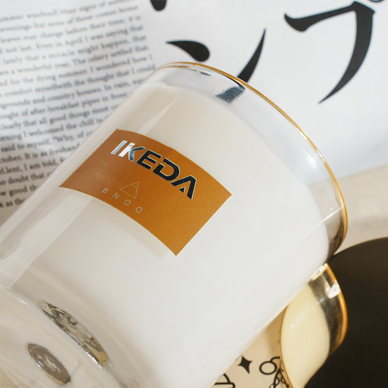 Vela perfumada Pera inglesa y  - Home Fragrance English Pear And Freesia reseña y precio